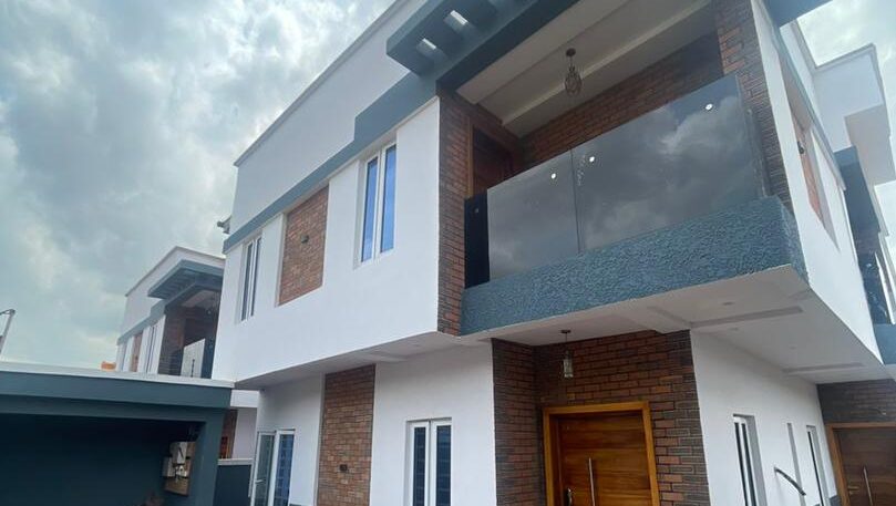 Brand New 4Bed detached in a mini gated Estate olowoira via omole 2